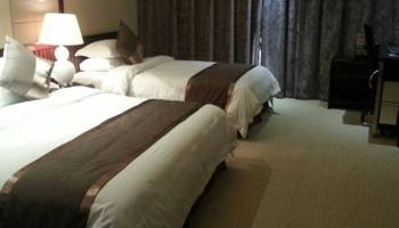 Chambre - Heroicness Intercontinental Hotel