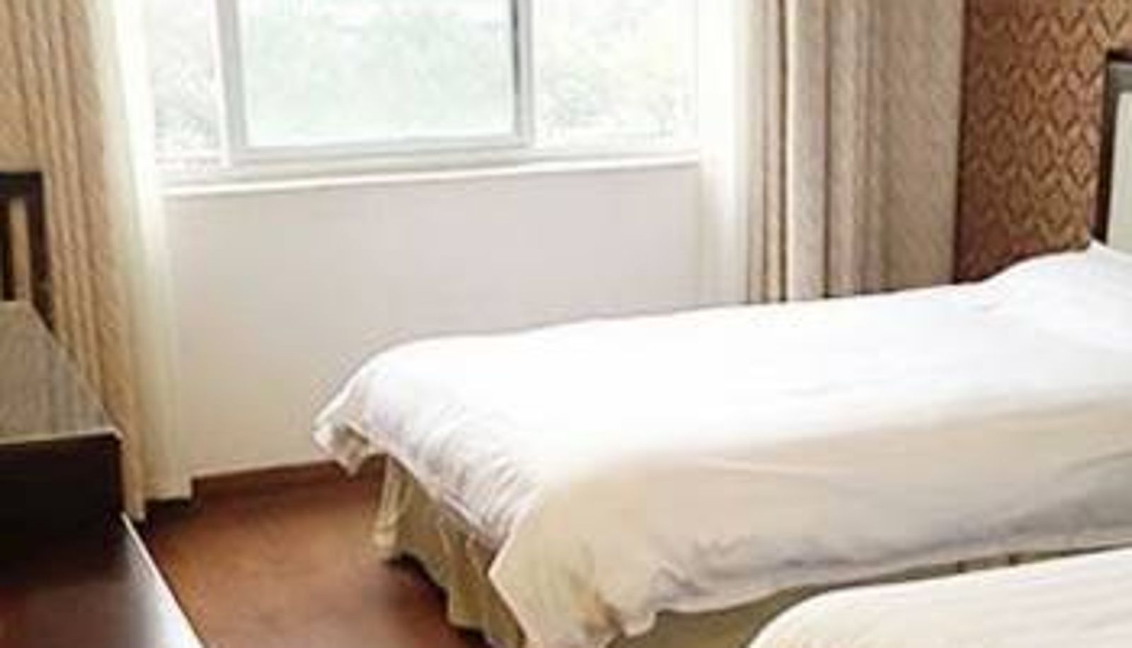 Room - Jinyi Business Motel