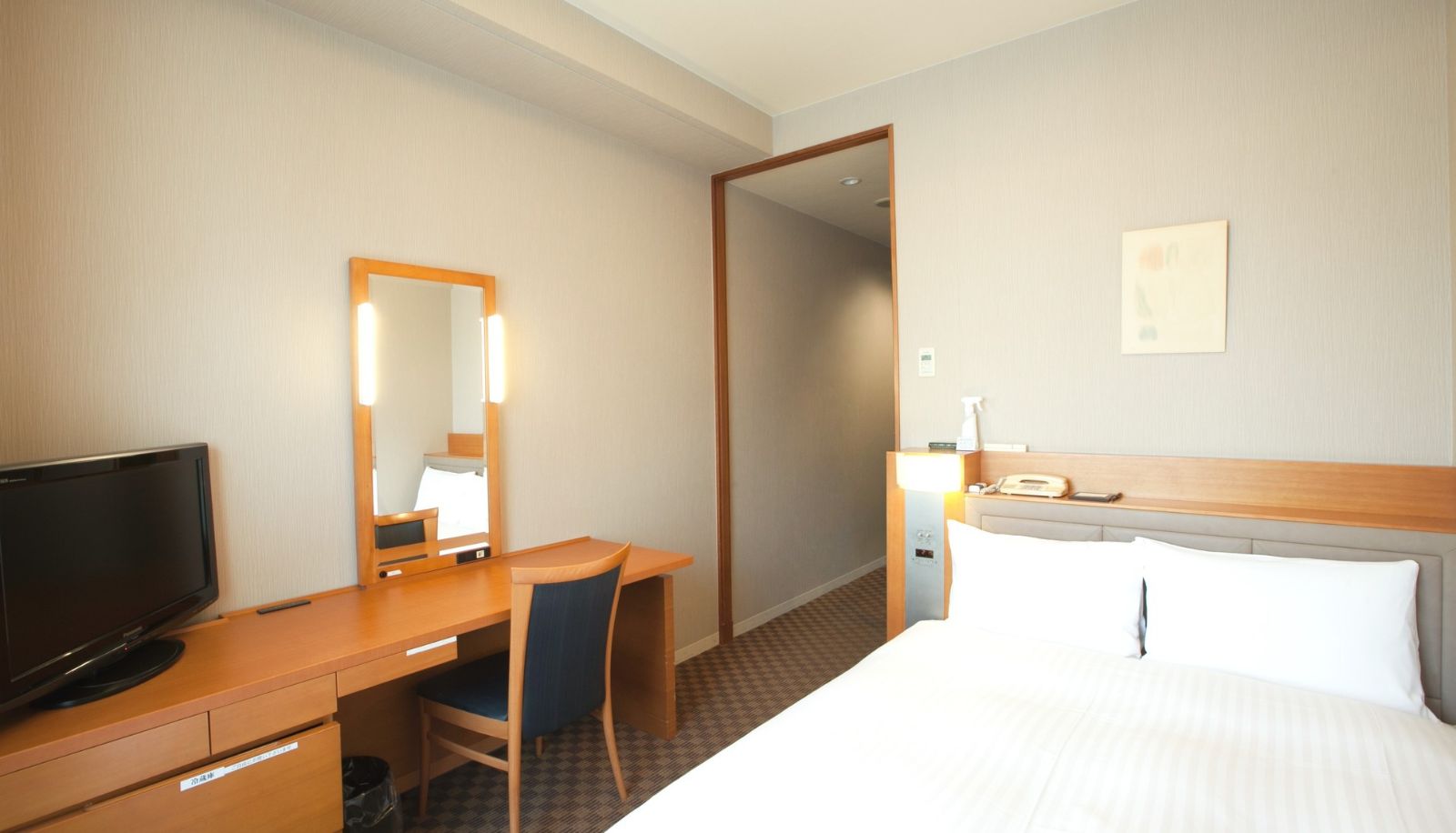 Standardzimmer (Doppel) - KKR Hotel Umeda