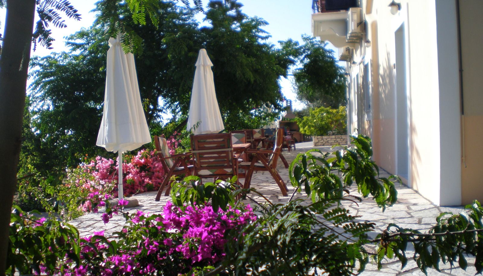 Hotel Außenbreich - Studios Vrionis Panoramic Sunset