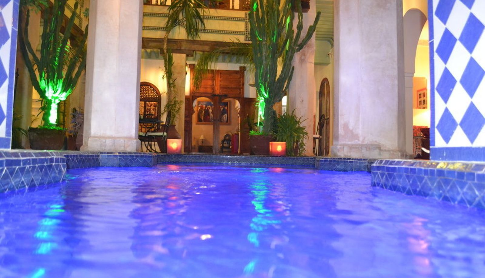 Piscina - Riad Bayti