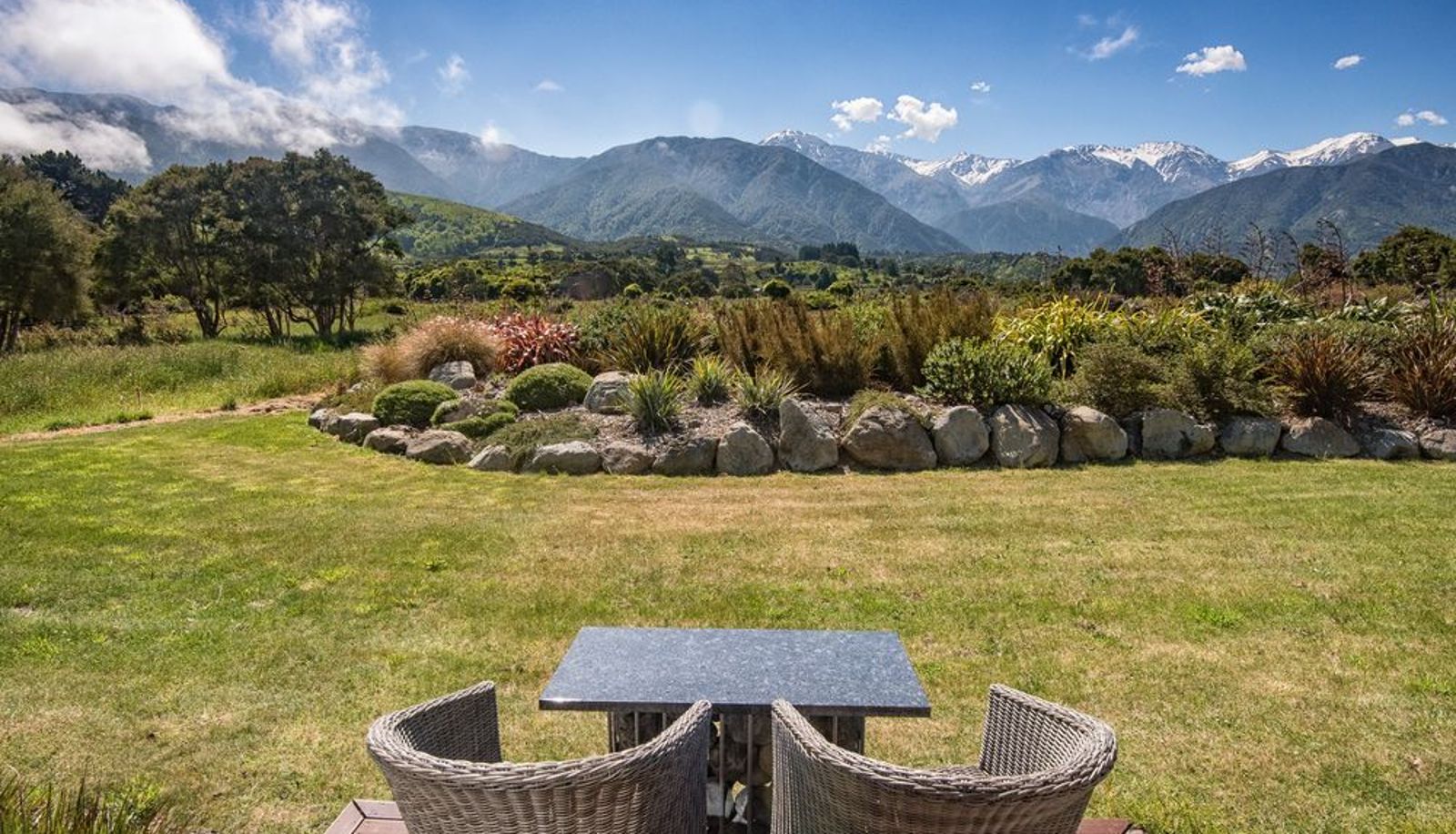 Terrazza - Manakau Lodge