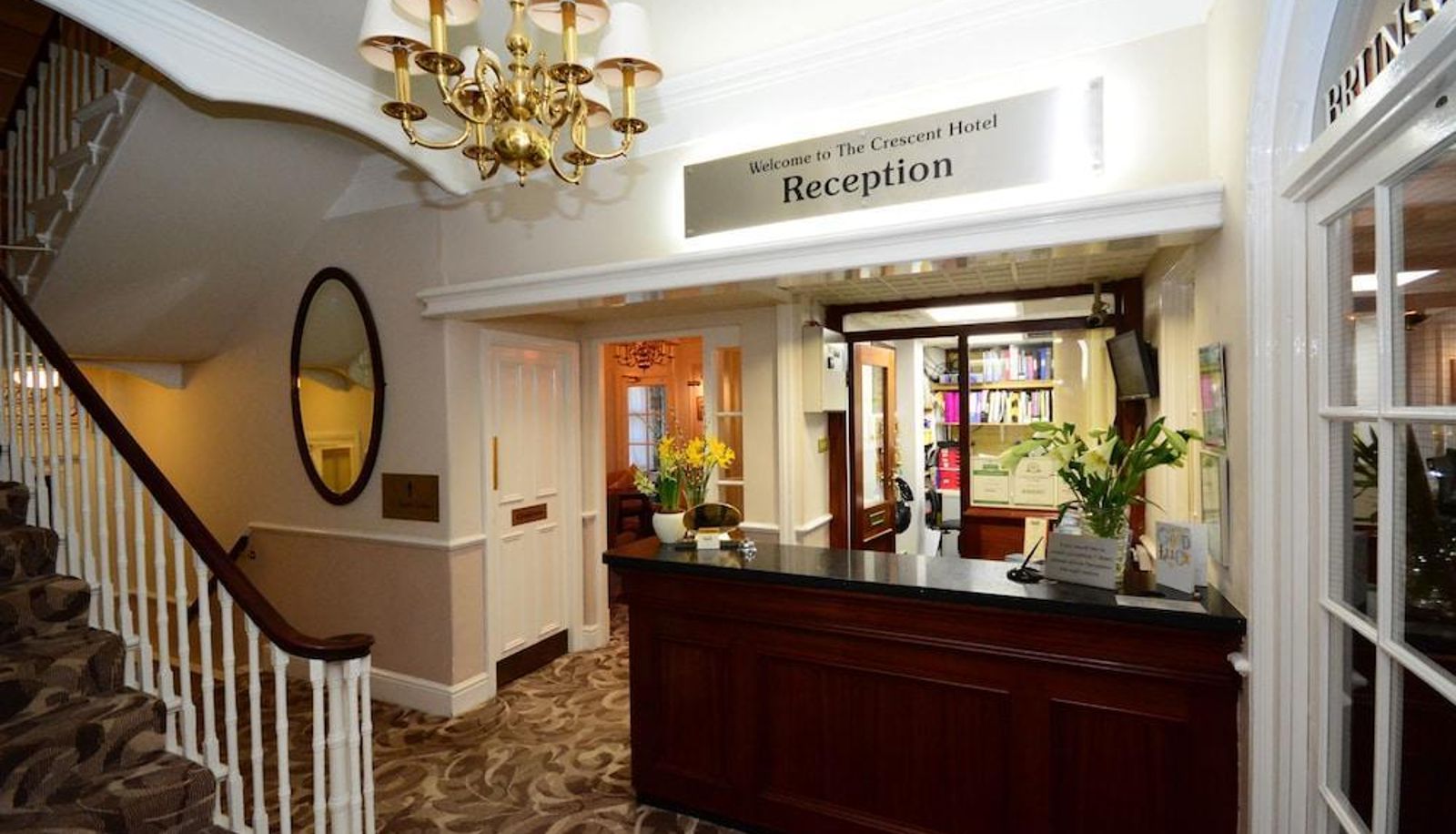 Recepción - The Crescent Hotel