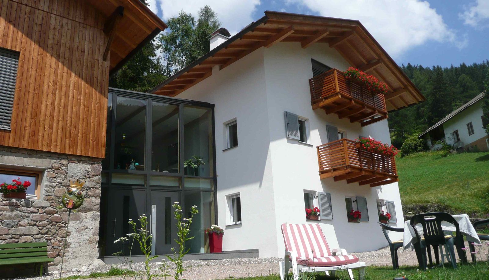 Info - Engel Residence