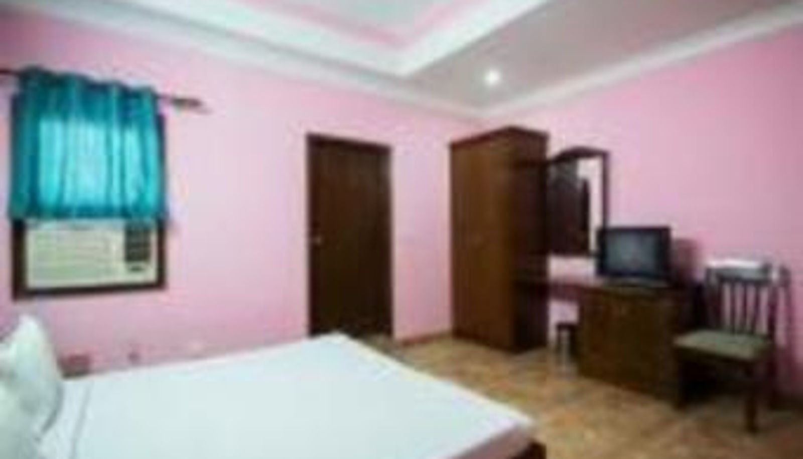 Superior room (single) - Modesty Hotels - Mahipalpur