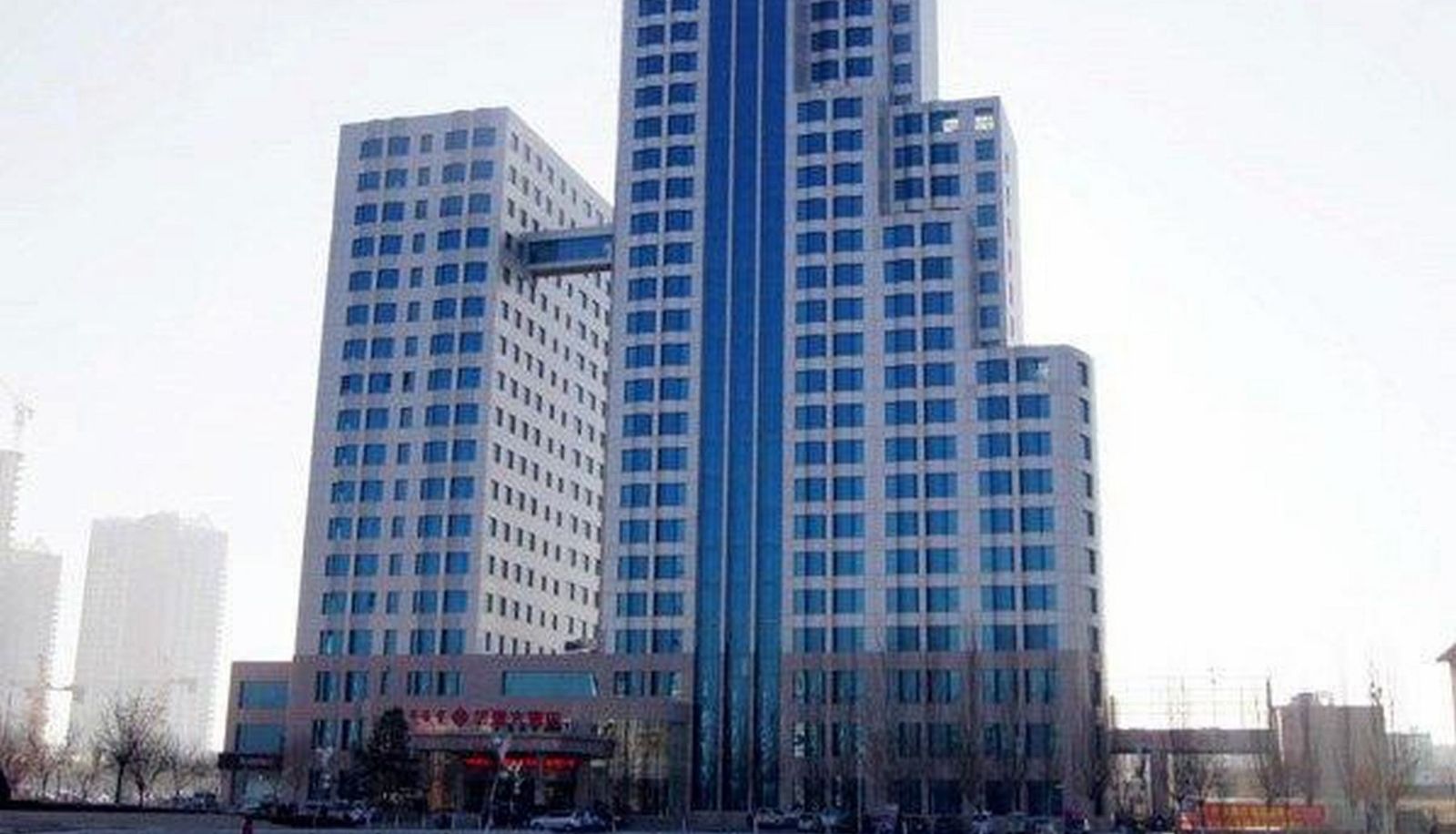 Zewnętrzna część hotelu - Hua Ao Hotel