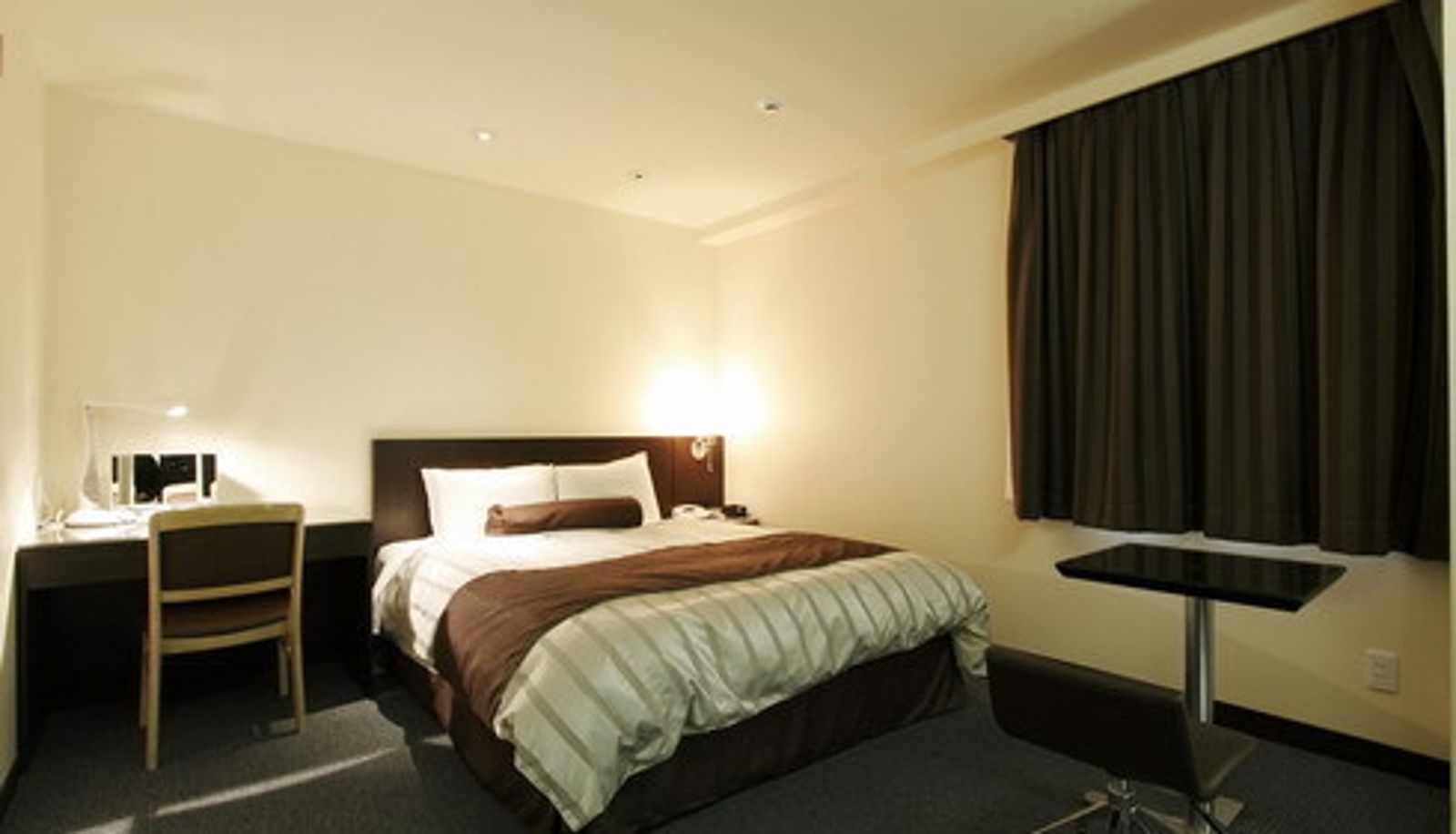 Standard room (double) - Hotel Ginza Daiei