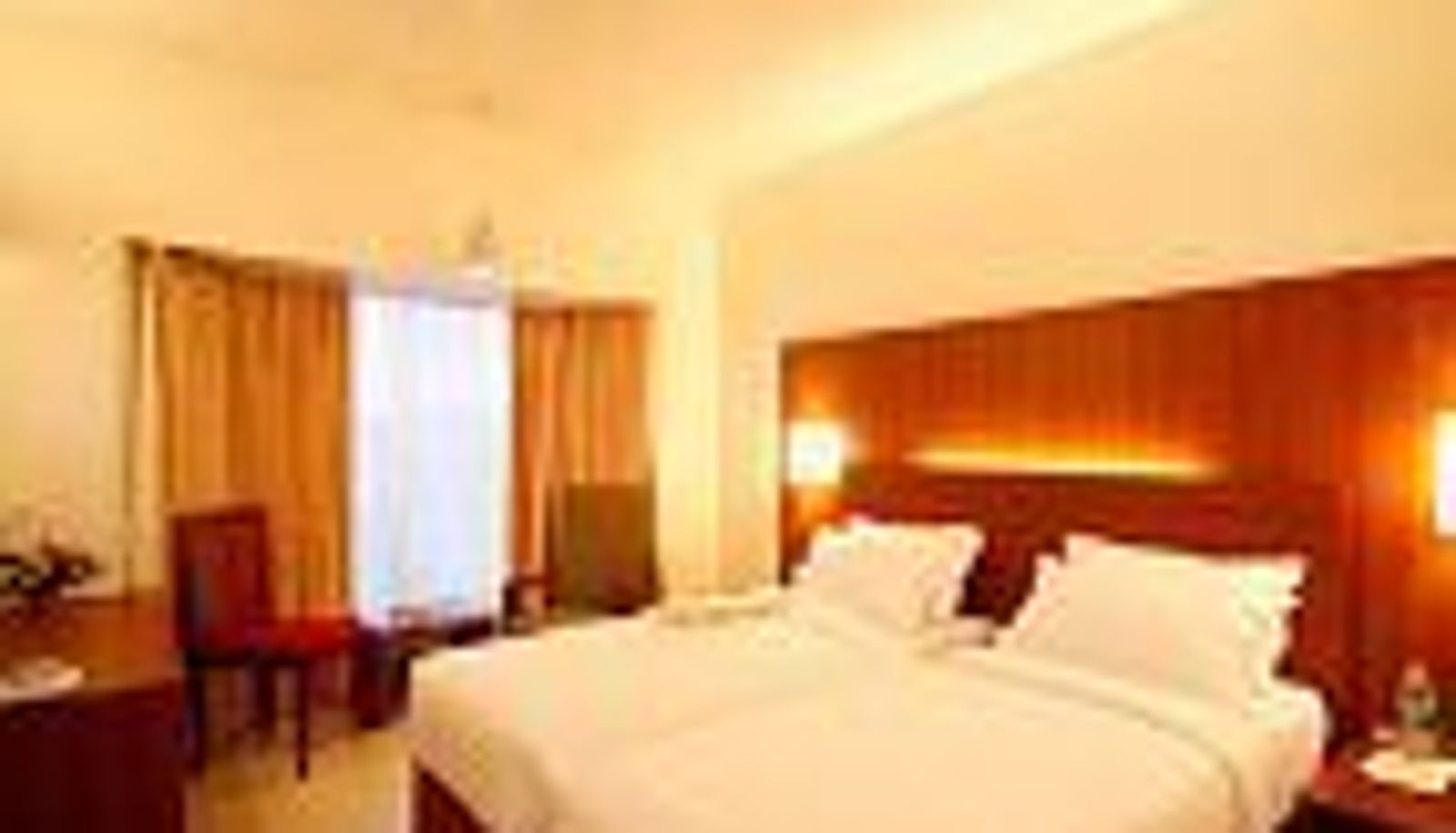 Room - Orbett Hotel