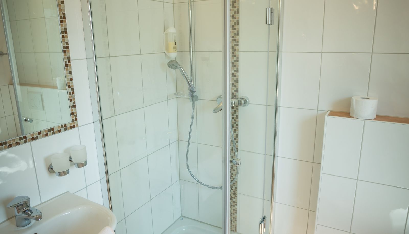 Badezimmer - Zum Hochscheid Ferienpension