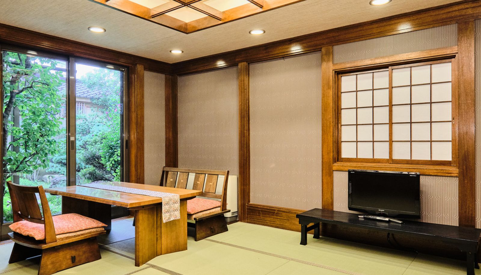 Standard room (double) - (RYOKAN) OYO 645 Kyoya Ryokan