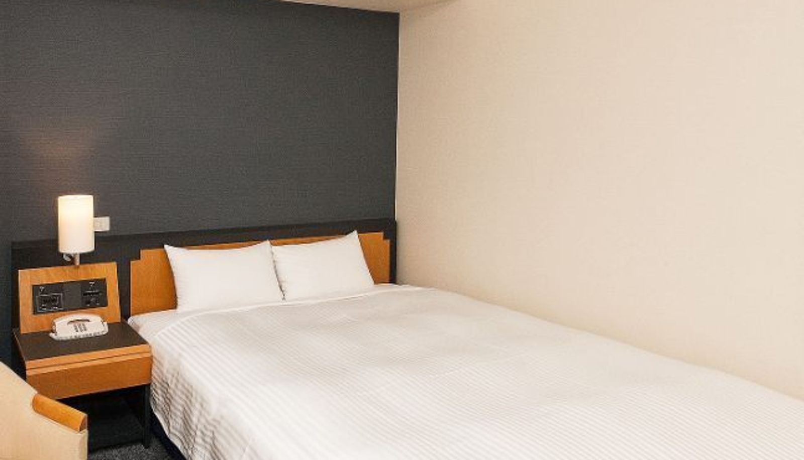 Standard room (double) - Sotetsu Fresa Inn Tokyo Kamata
