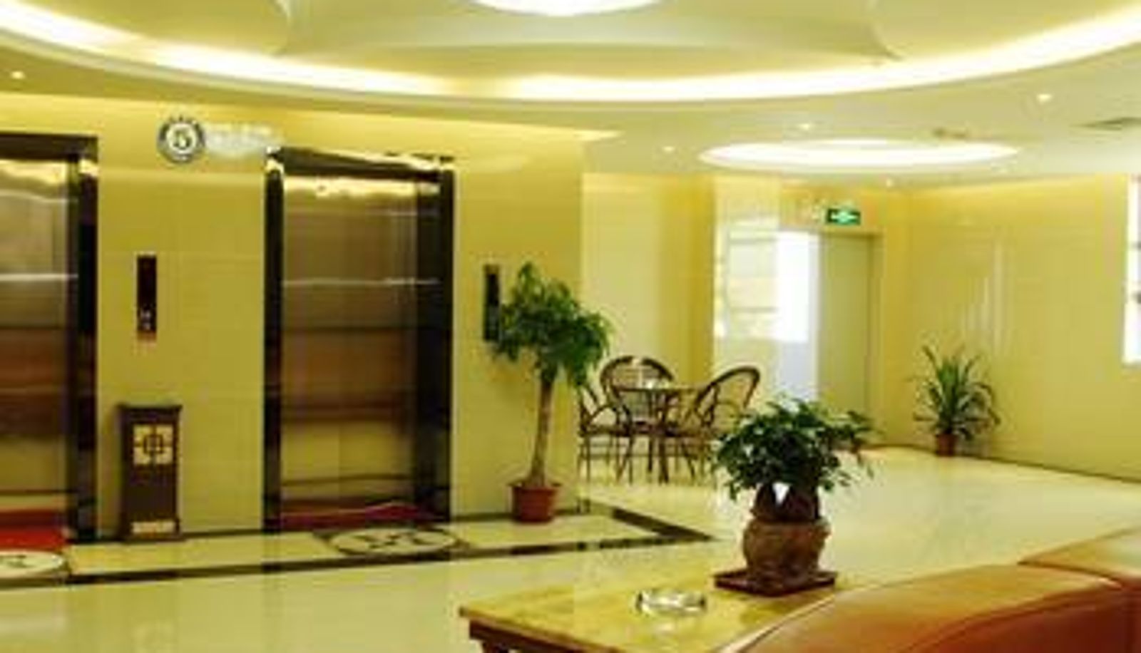 Hall - Jude Hotel (Guangzhou Baiyun Railway Station Branch)
