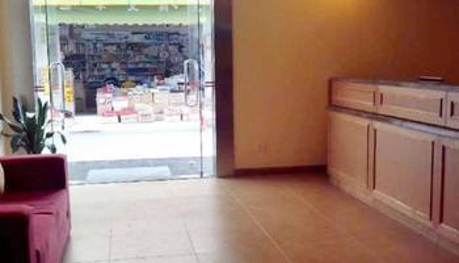 Sala - Home Inn · Neo (Guangzhou Tianhe Tianpingjia Subway Station Store)