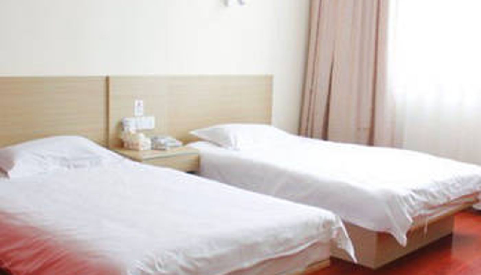 Camera - Gemeng Hotel (Huai'an Institute of Technology Aimin Road Food City Store)