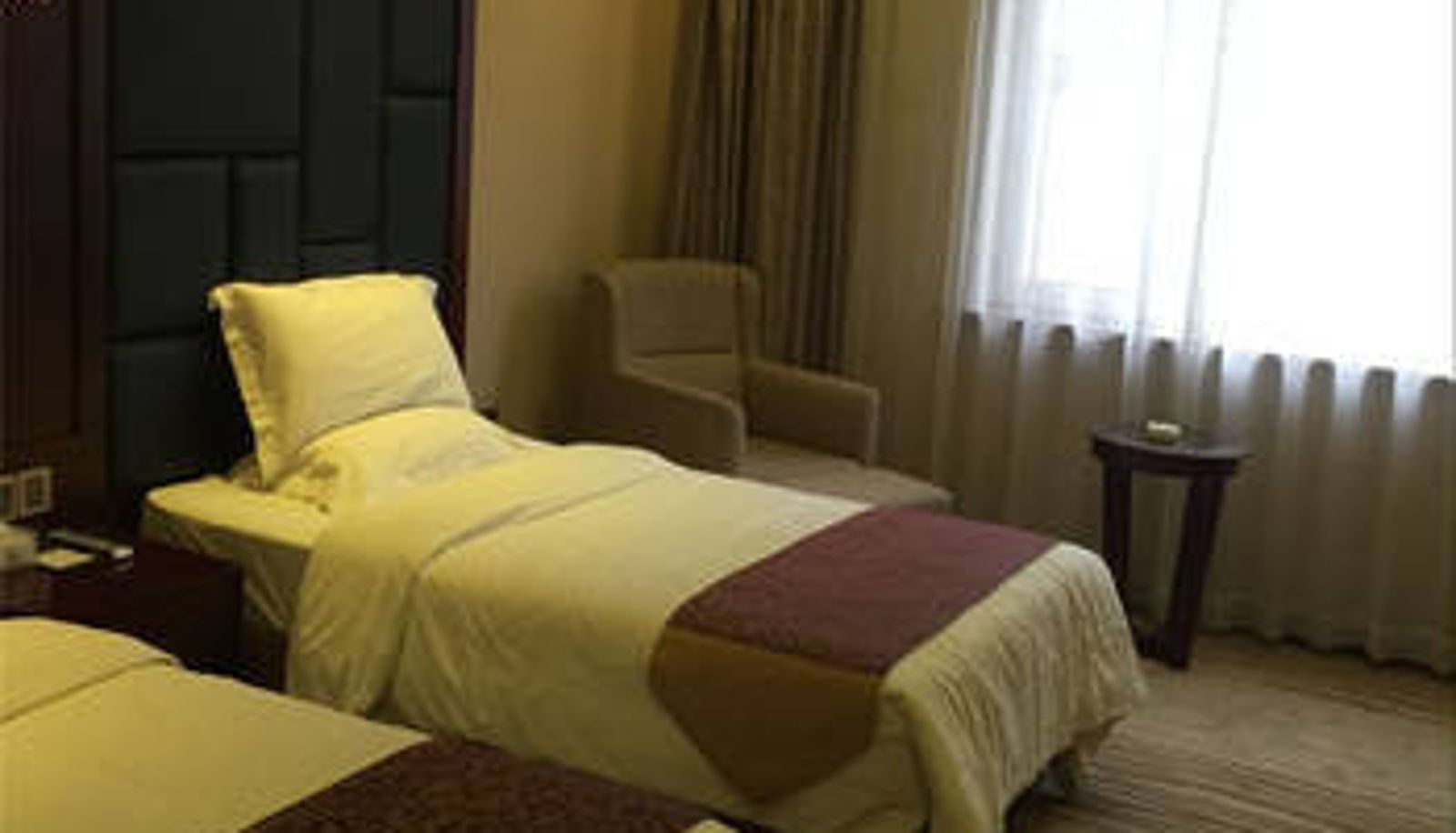 Zimmer - Jingang Business Hotel