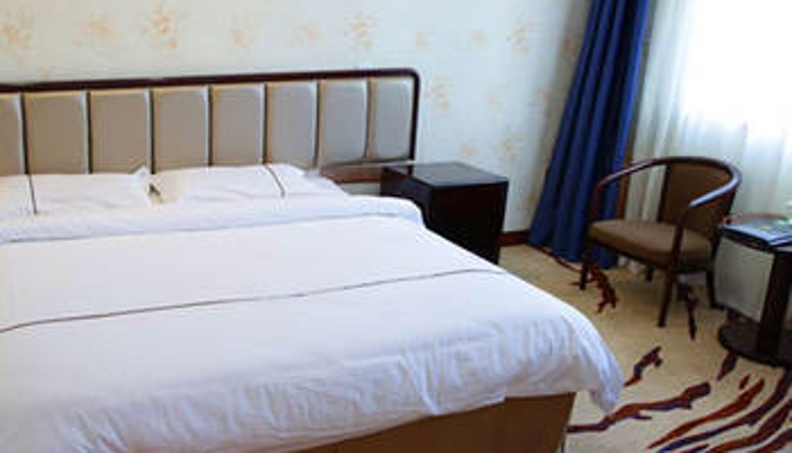 Zimmer - Huichun Hotel