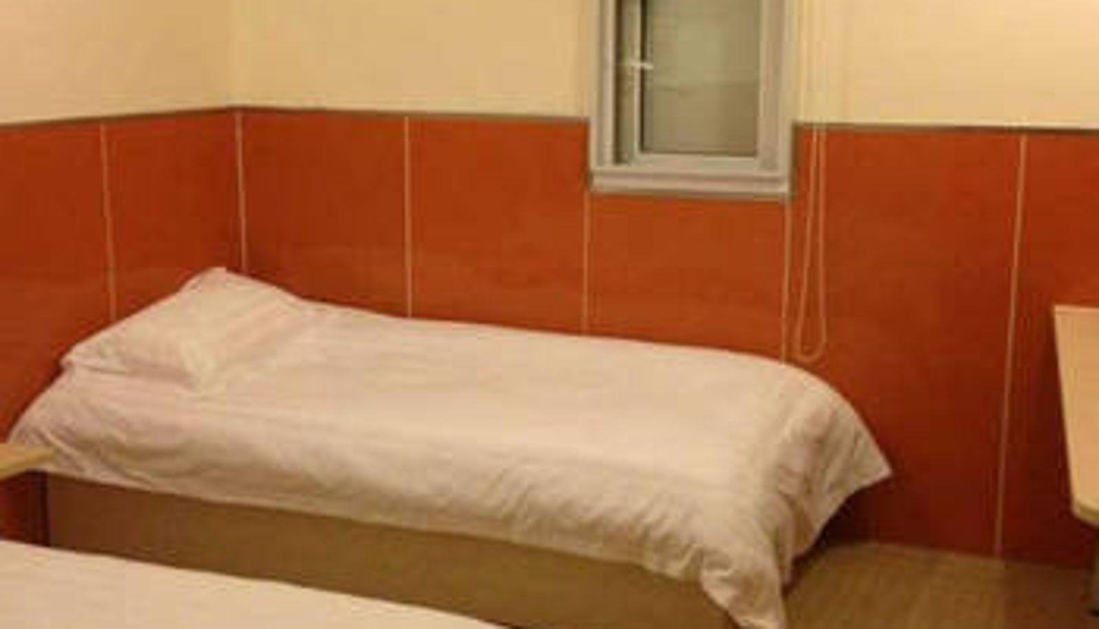 Camera - 99 hotel chain