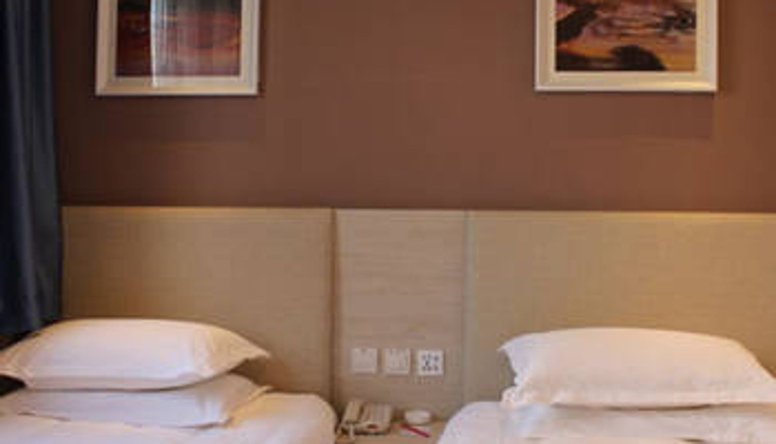 Room - Ginza Jiayi (Jinan Shungeng Road Quancheng Park Qianfoshan Branch)