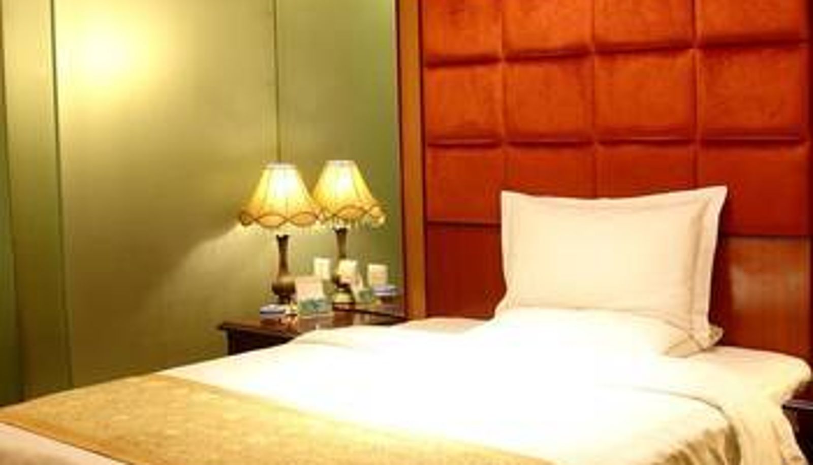 Kamer - He Rijun Hotel (closed)