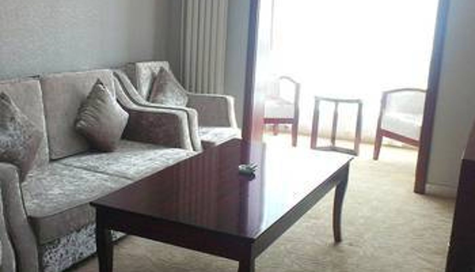 Habitación - 兰州军交大厦