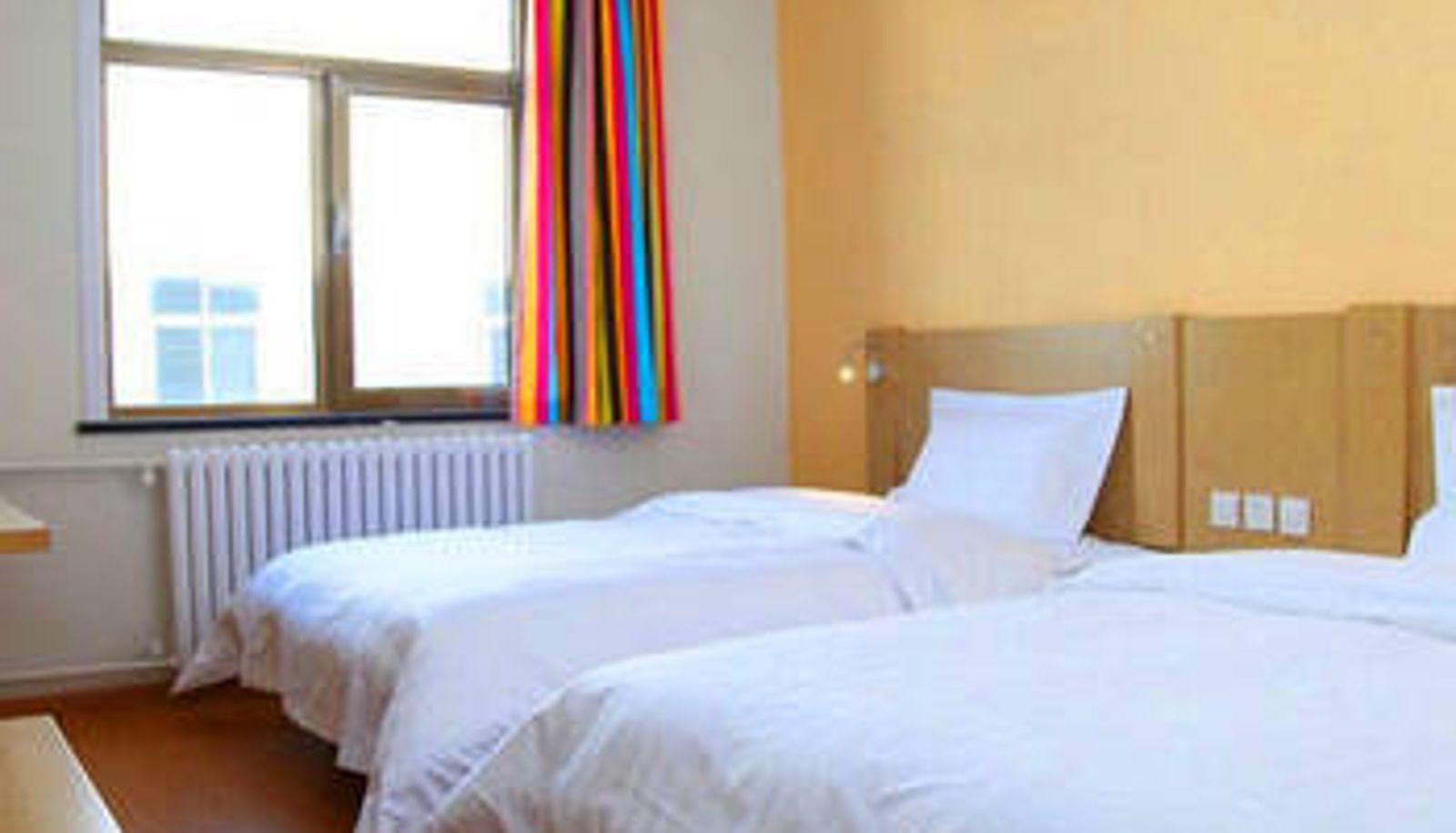 Kamer - 7 Days Hotel (Dongchanghu Branch of Liaocheng Railway Station)