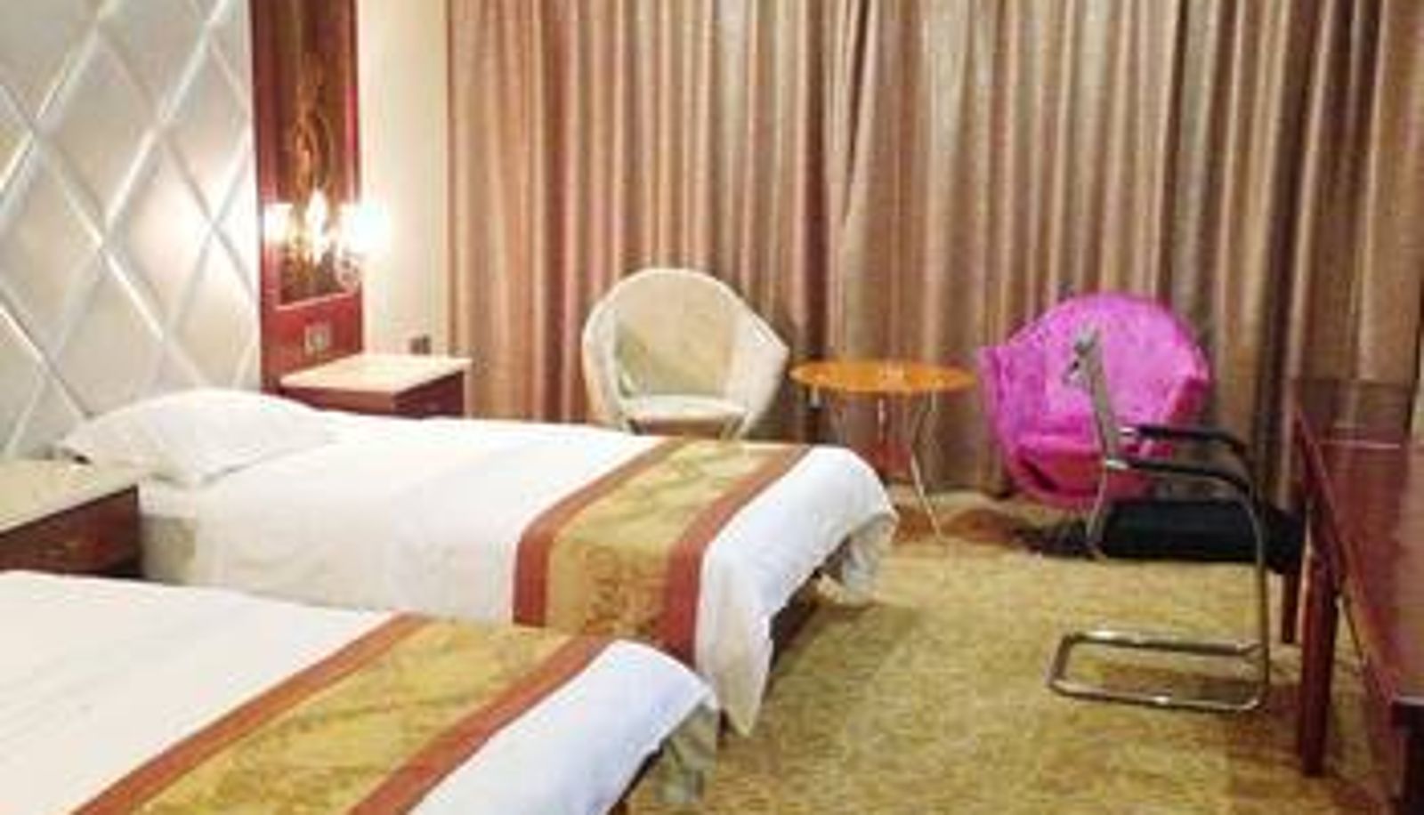 Zimmer - Jiayou Fashion Hotel (Liuzhou High Speed Railway Station Store)