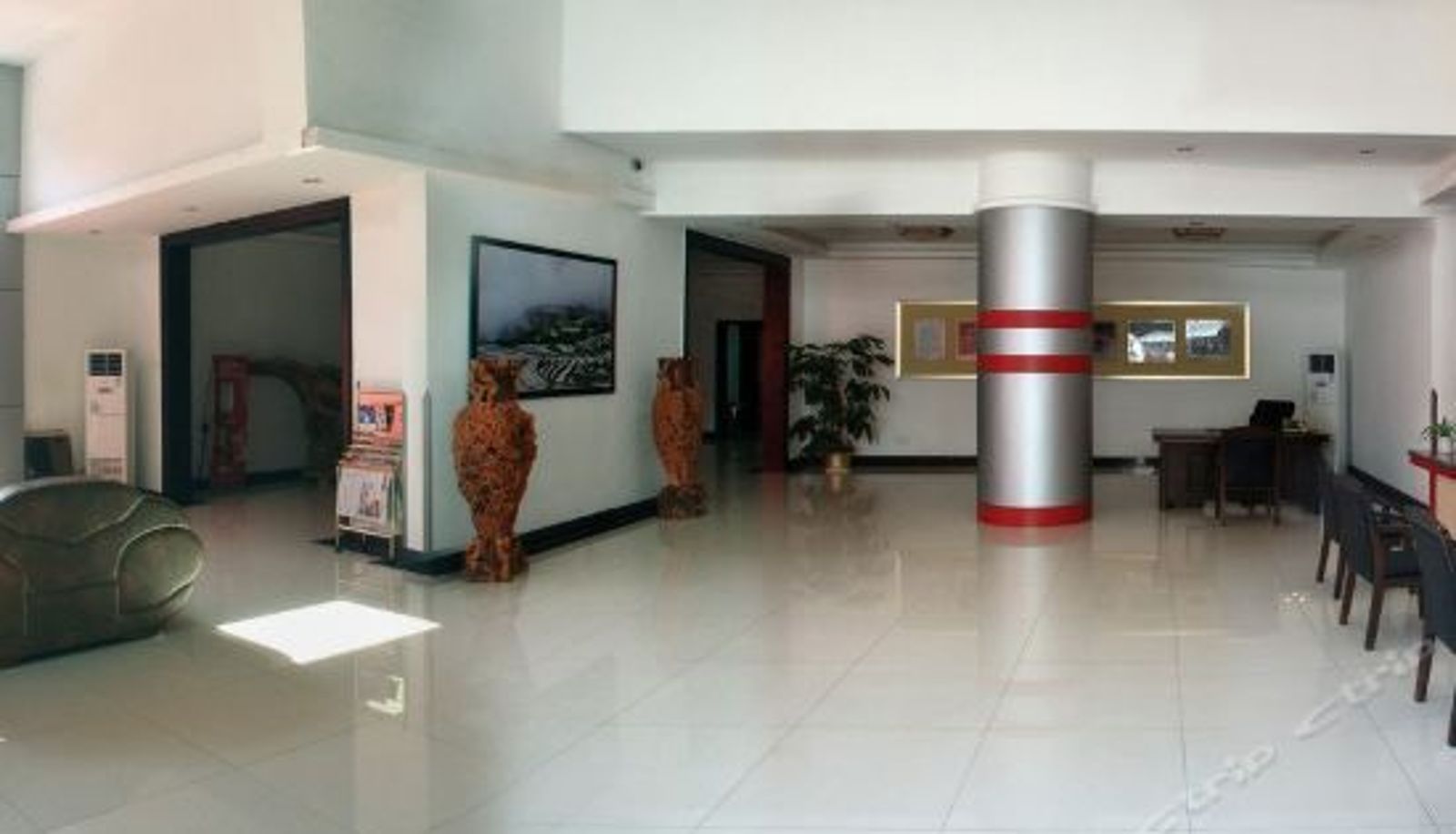 Reception - Bayi Baoyuan Hotel