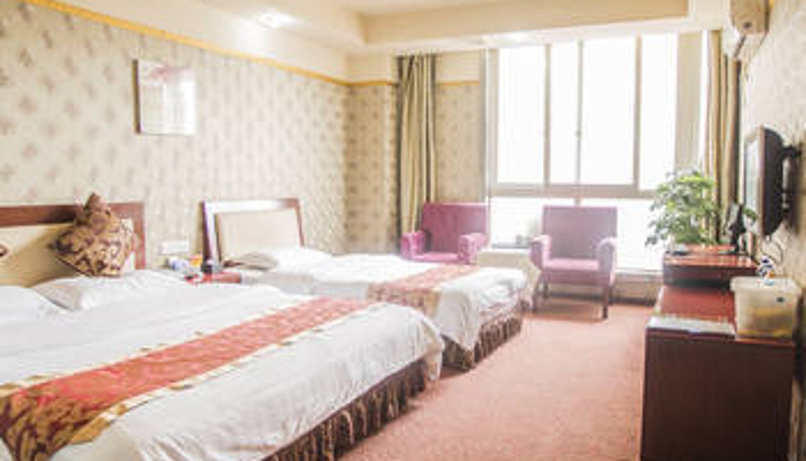 Room - Renhe Hotel (Five Star Garden Branch)