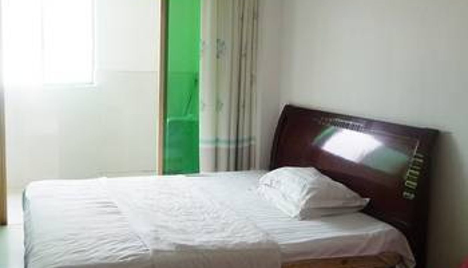 Room - Guiyang Business Hotel (Nanning Chaoyang Square Subway Station Store)