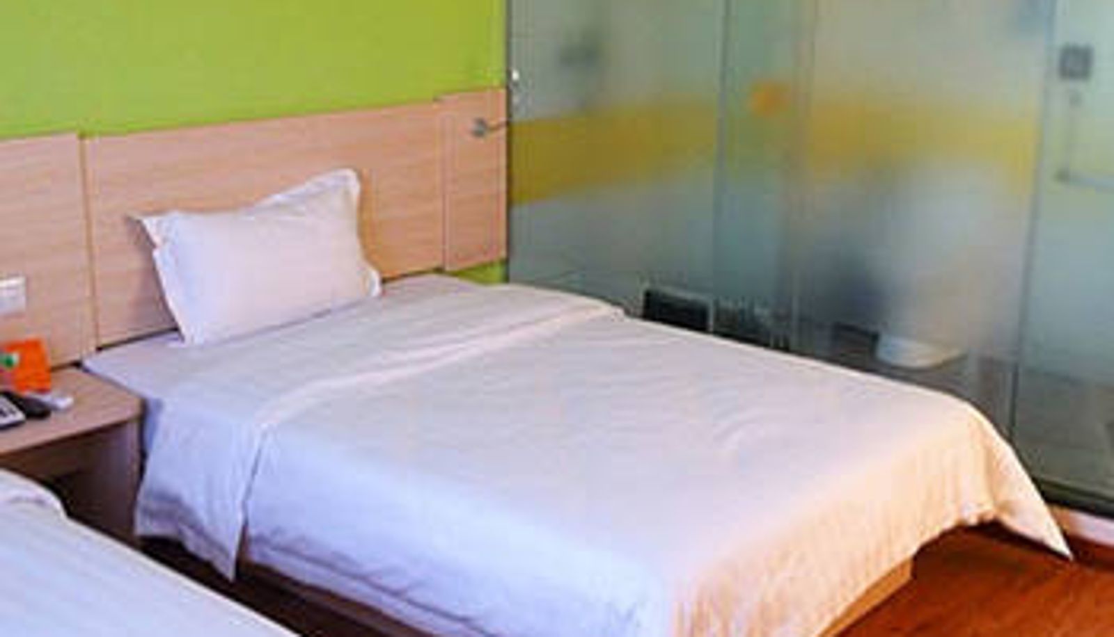 Room - Qinhuangdao  Northeastern University  Zhujiang Road 7 days hotel