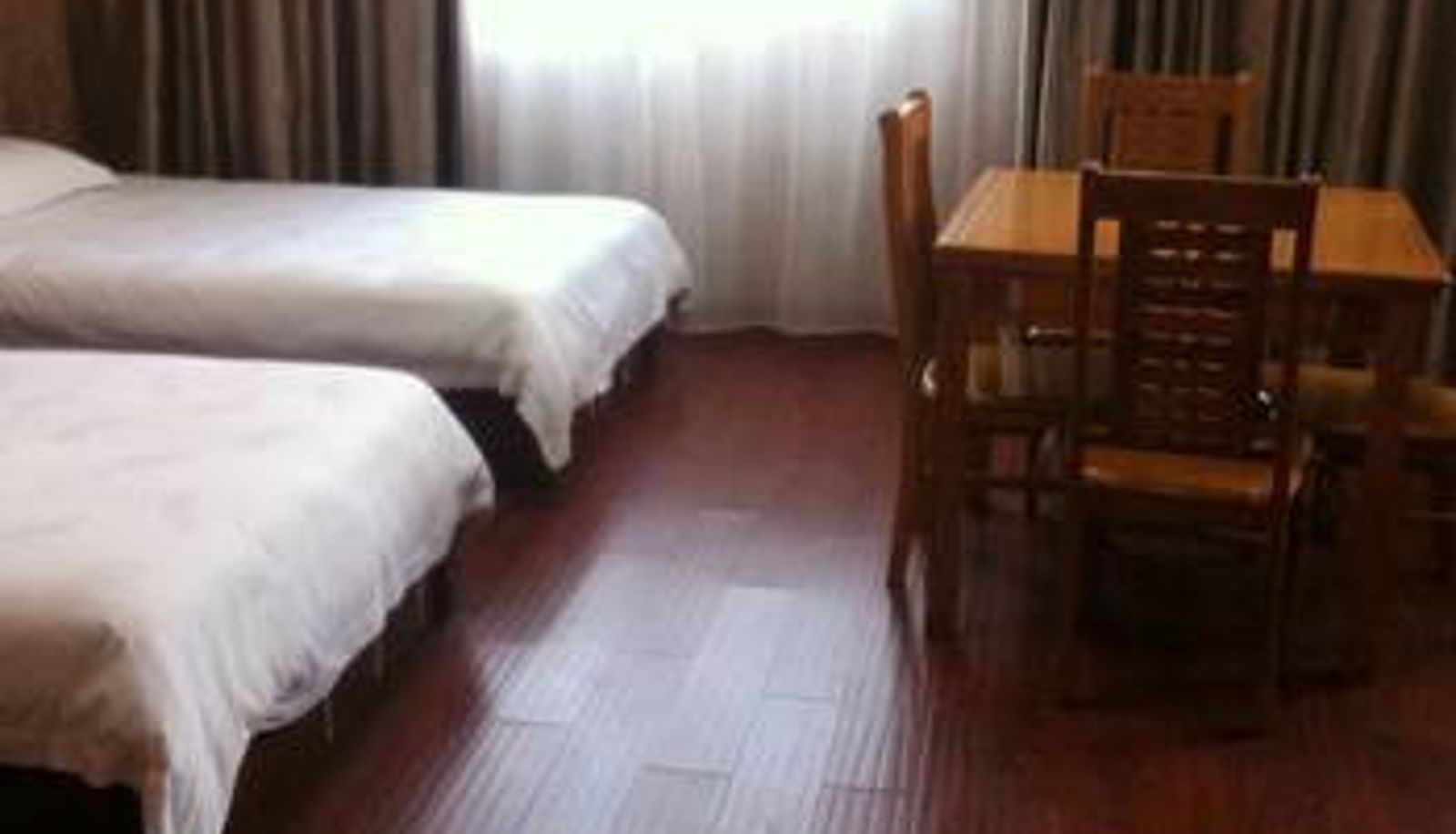 Zimmer - Fashion Sunshine Hotel