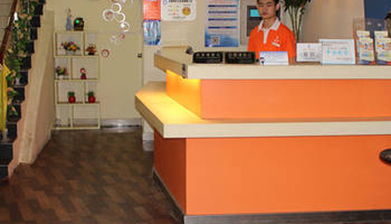 Hall - Qingji Hotel MINI (Shanghai Red House Hospital Old Ximen Subway Station Store)