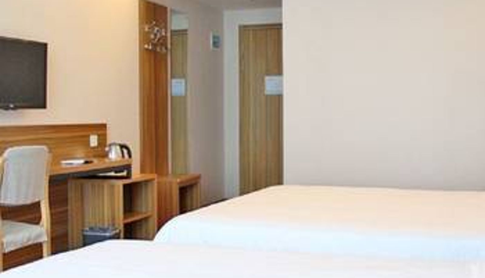 Zimmer - Qiju Hotel (Shijiazhuang Tianshanhai World Shop)