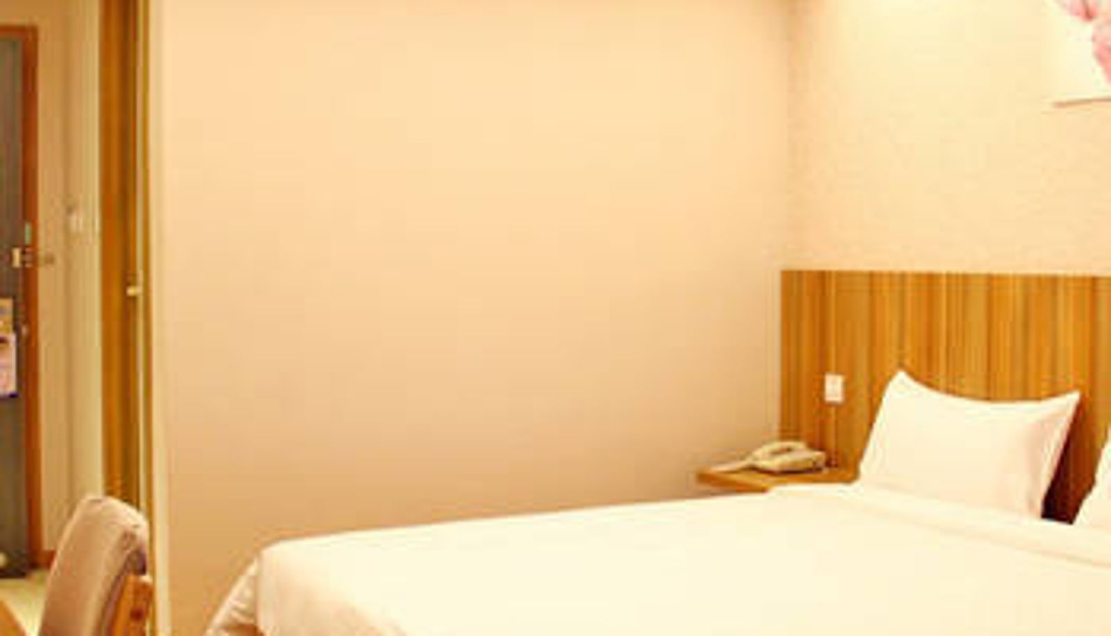 Zimmer - Qiju Hotel (Shijiazhuang Tianshanhai World Shop)