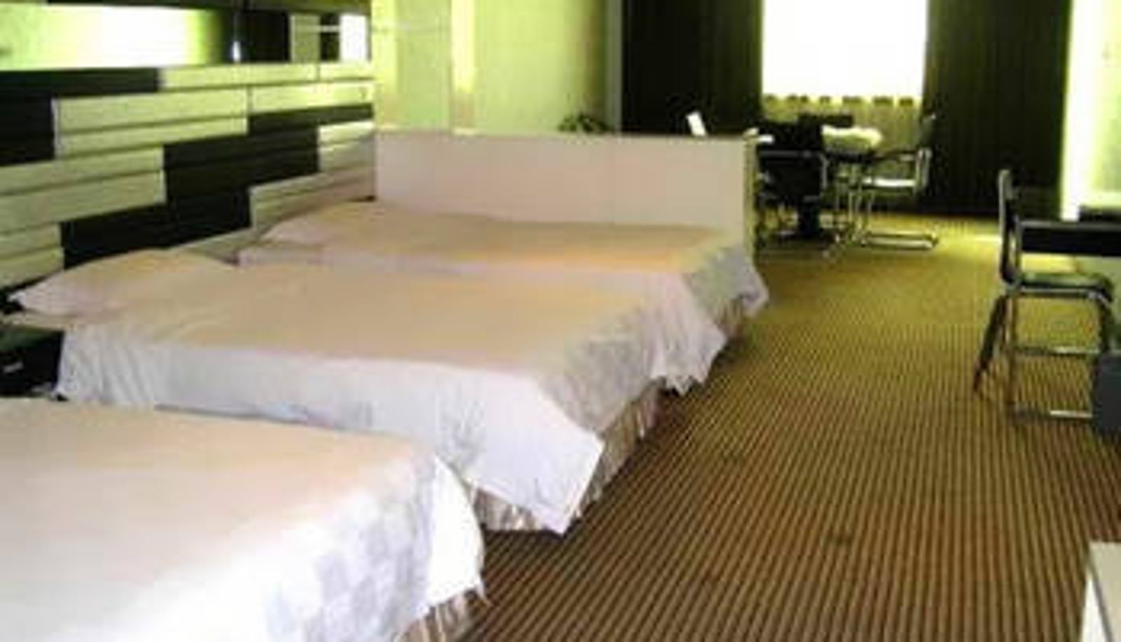 Camera - Xiyu Hotel (Hubei Automobile Institute of technology)