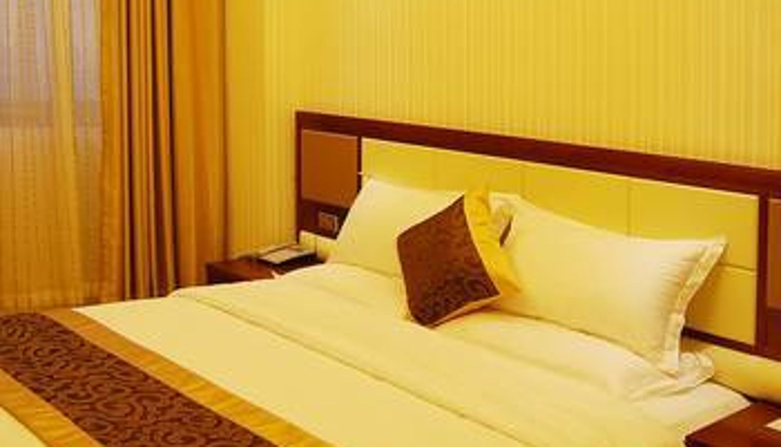 Room - Zhongsheng Hotel (Sanyan Passenger Station Store)