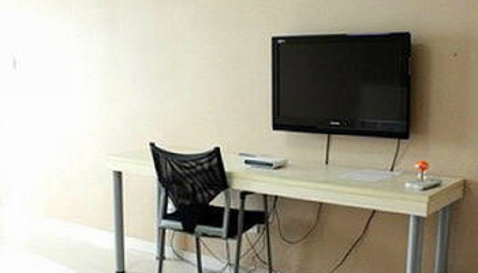 Habitación - Jaikesi Business Hotel