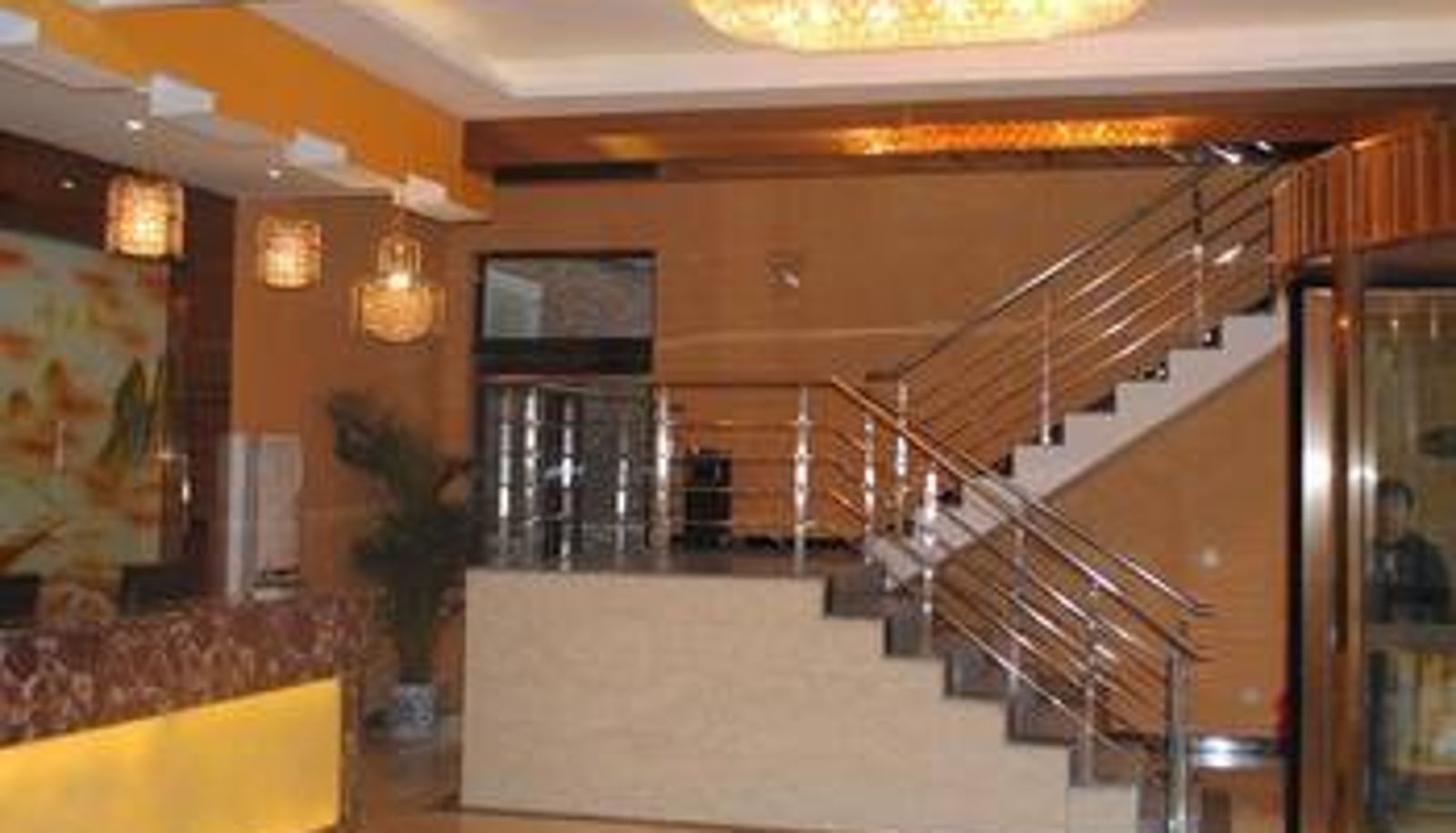 Lobby - Fengqiyuan Hotel (Xi'an Fengqiyuan Subway Station Store)