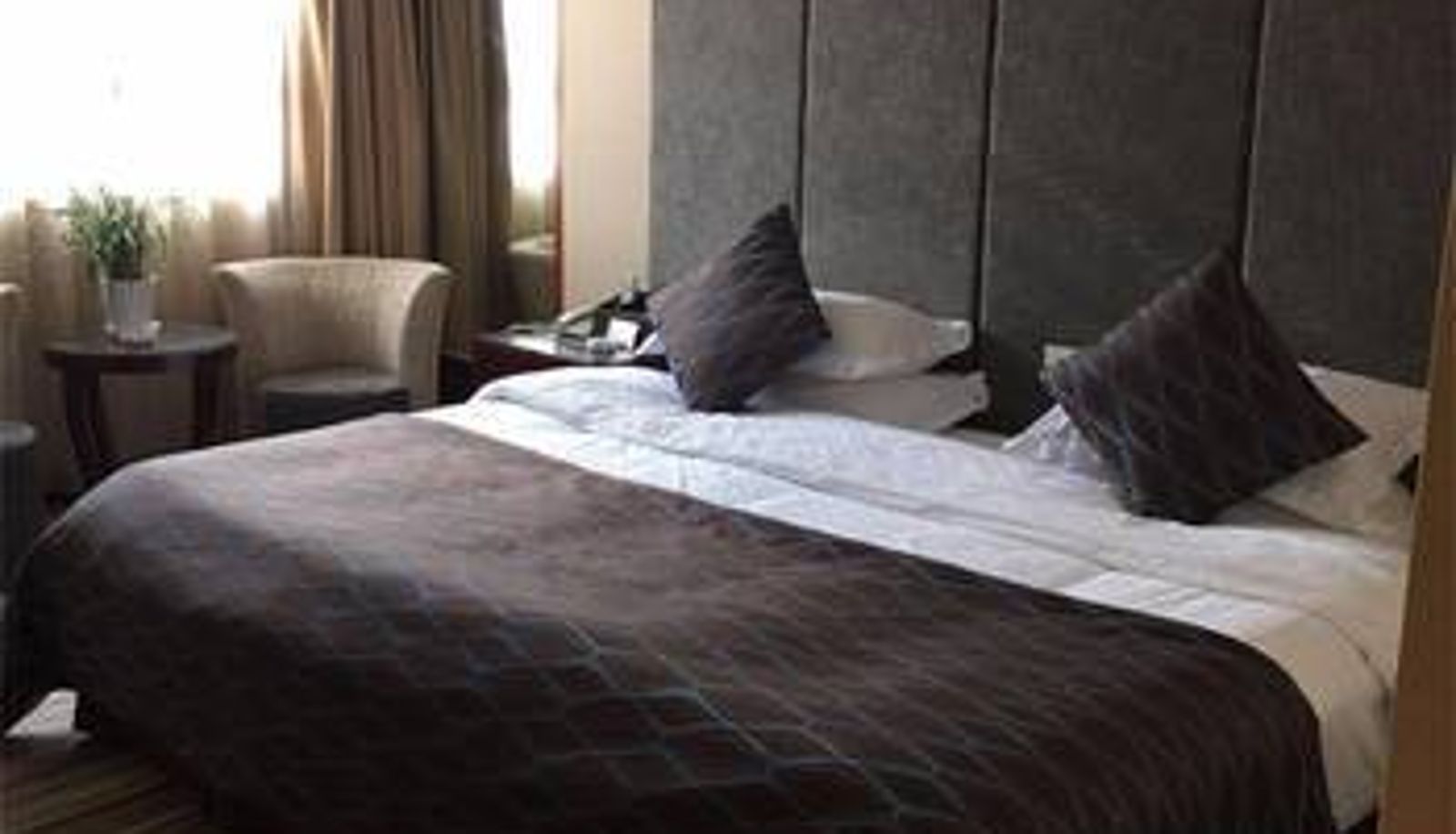 Room - Zijinyuan Hotel