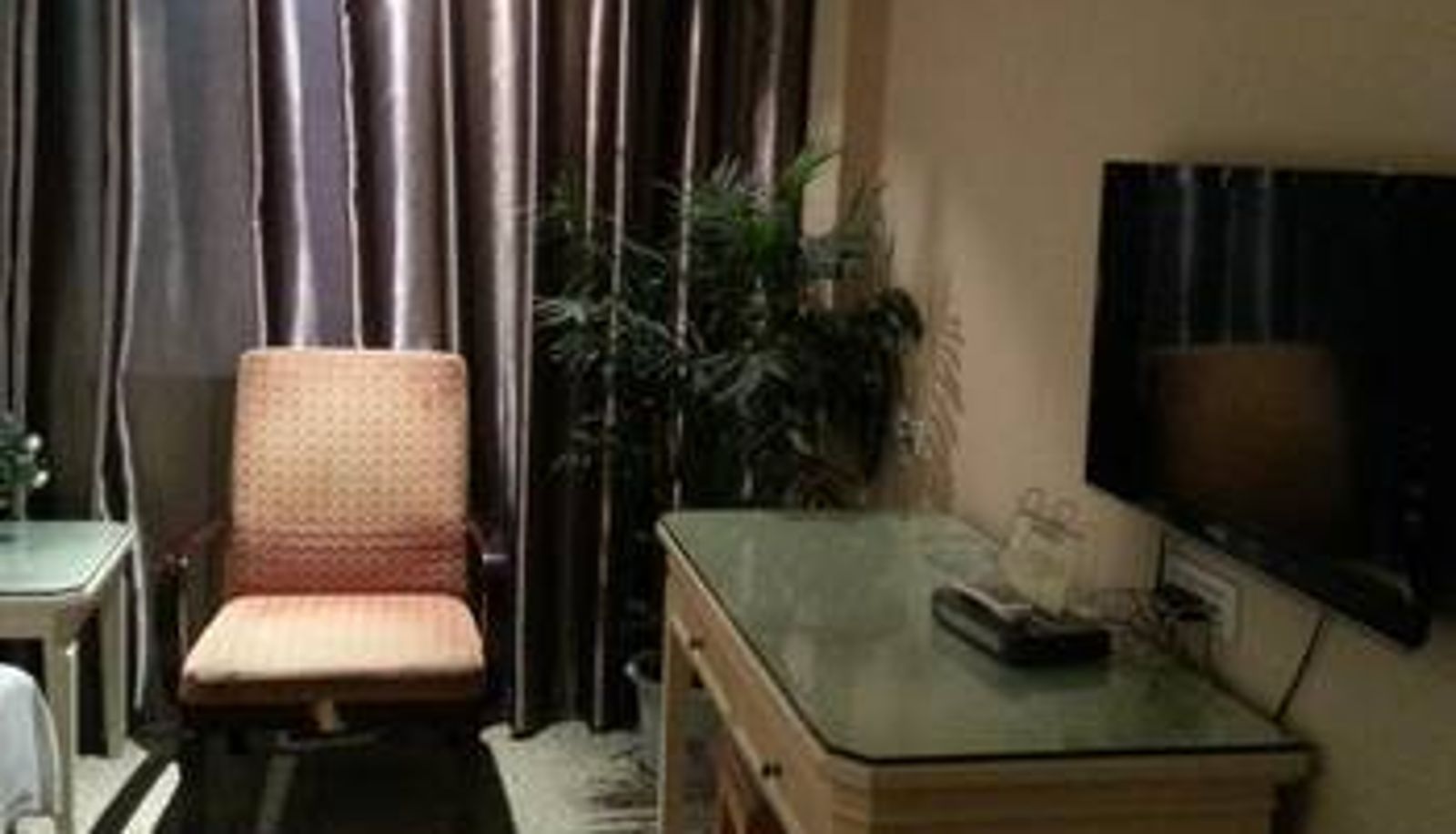 Zimmer - Urban Convenience Hotel (Xiangyang Wanda Plaza Store)