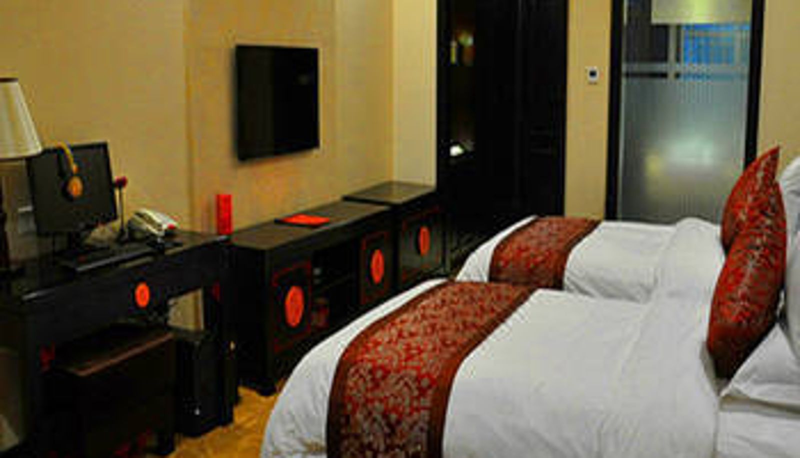 Zimmer - Handing International Hotel