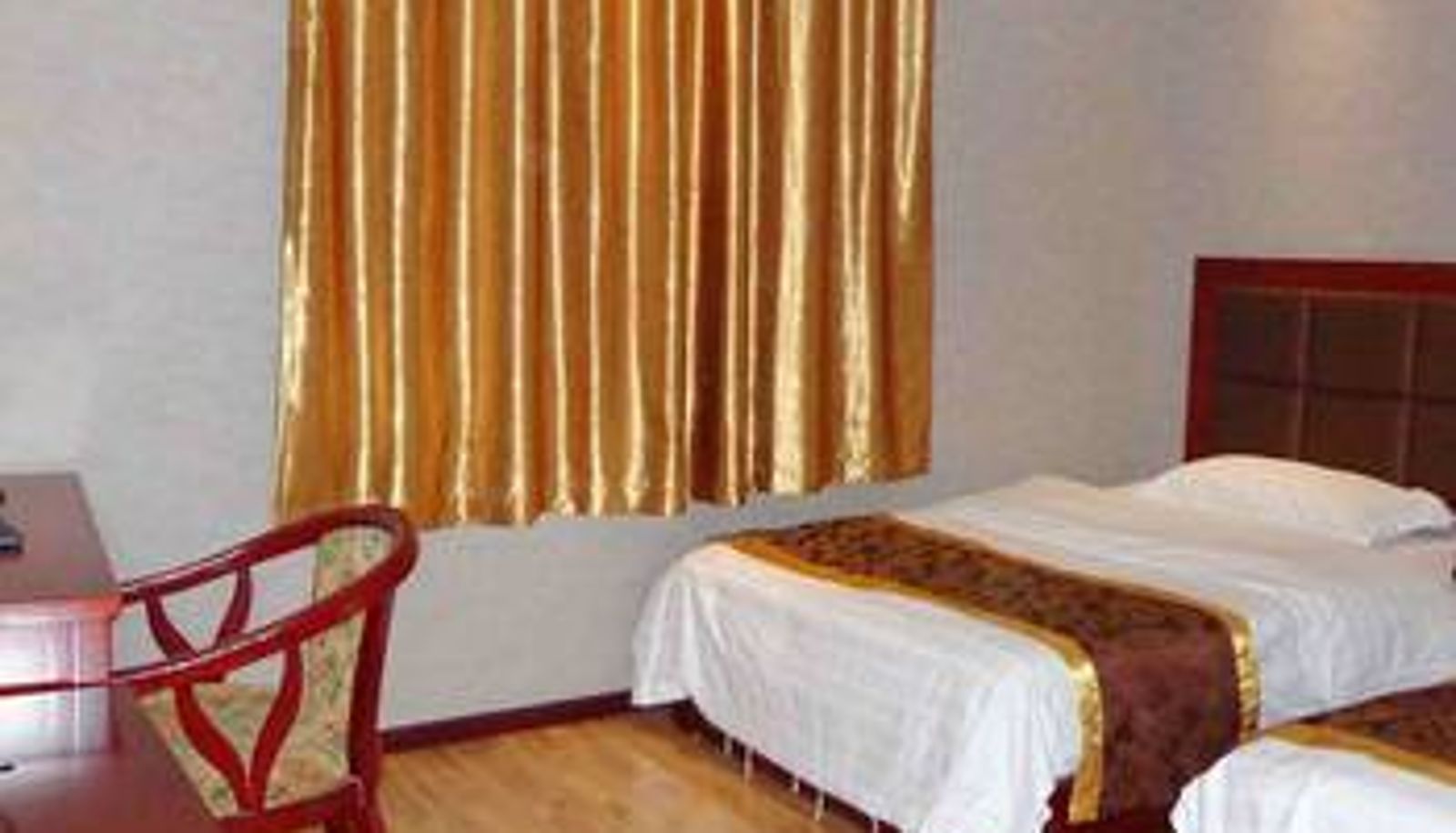 Kamer - Yunlai Business Hotel (Wanda Plaza Central Hospital Store)