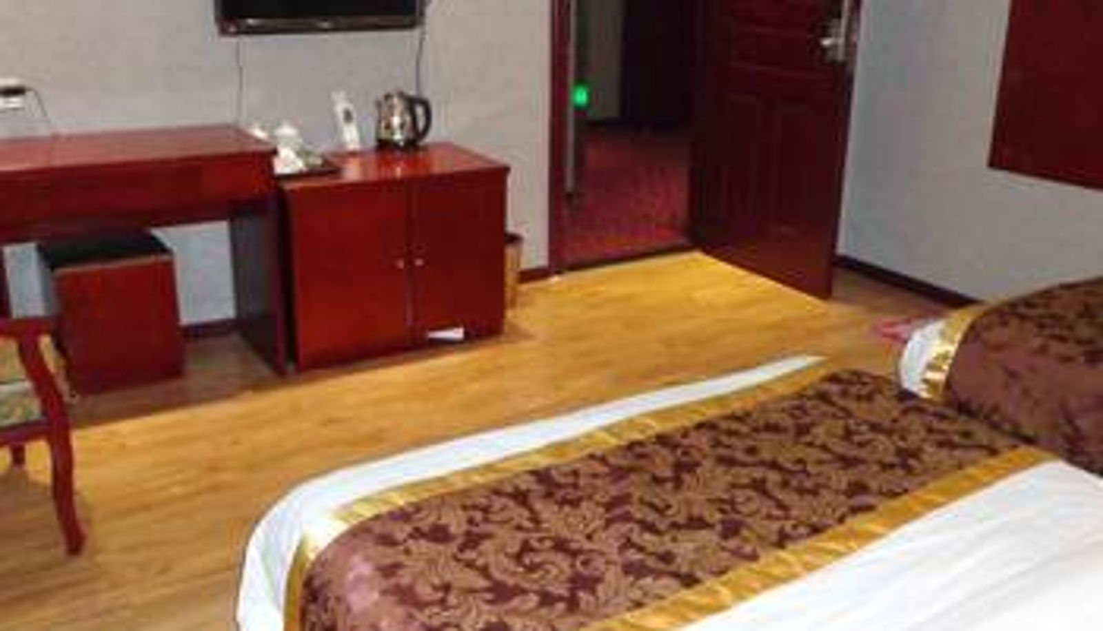 Kamer - Yunlai Business Hotel (Wanda Plaza Central Hospital Store)