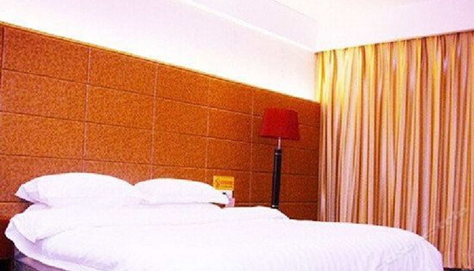 Habitación corporativa - Apollo Hotel