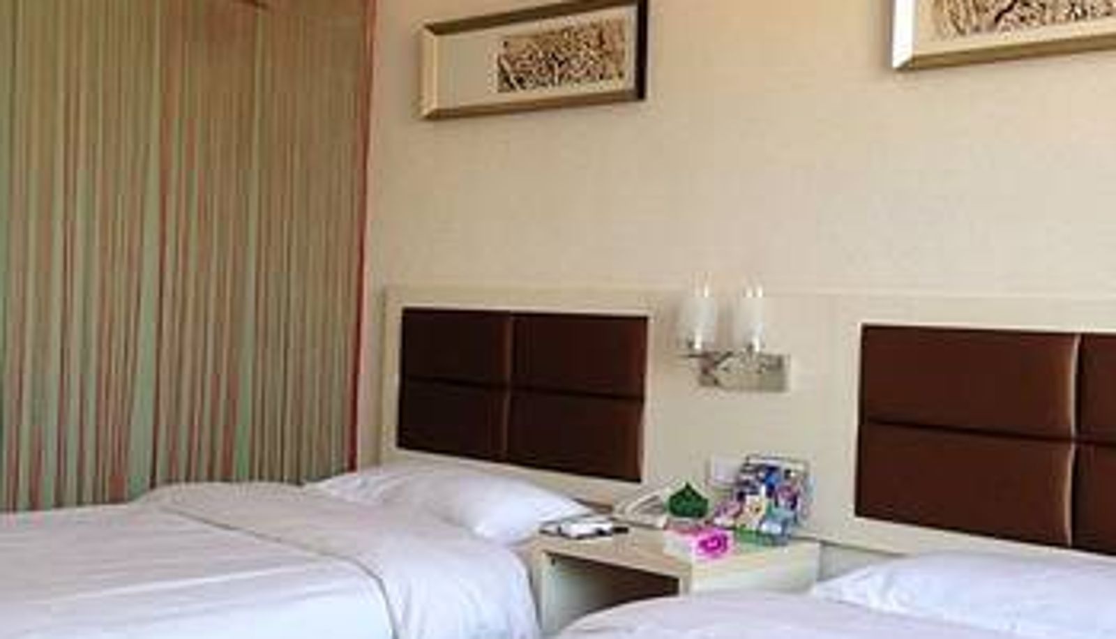 Room - Shangku Inn (Shilaoyi Hospital Store)