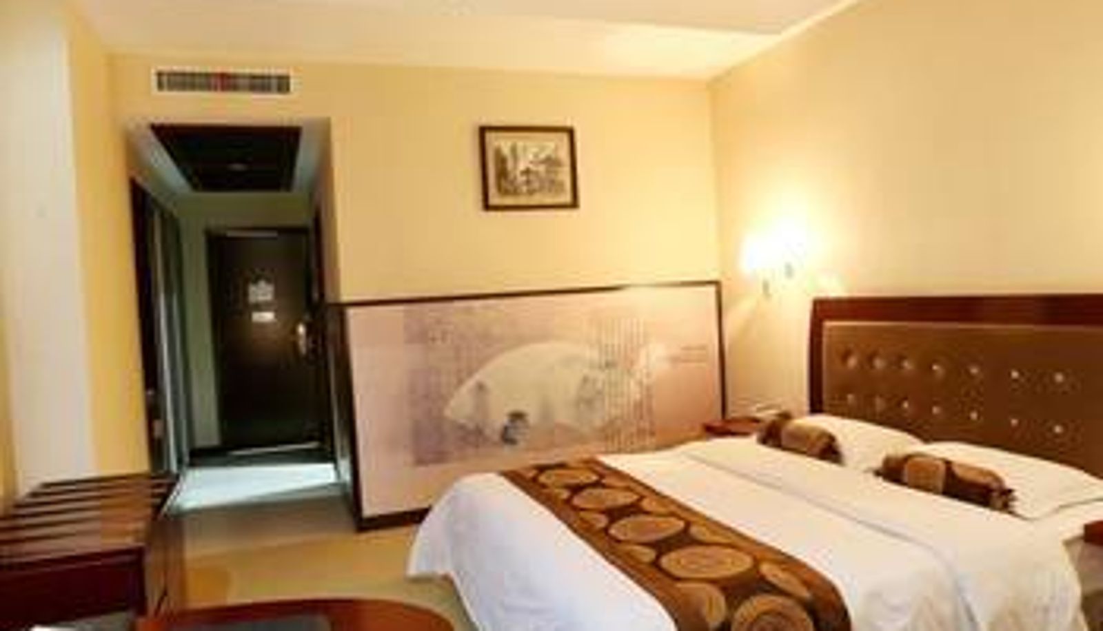 Camera - Jingxi International Hotel