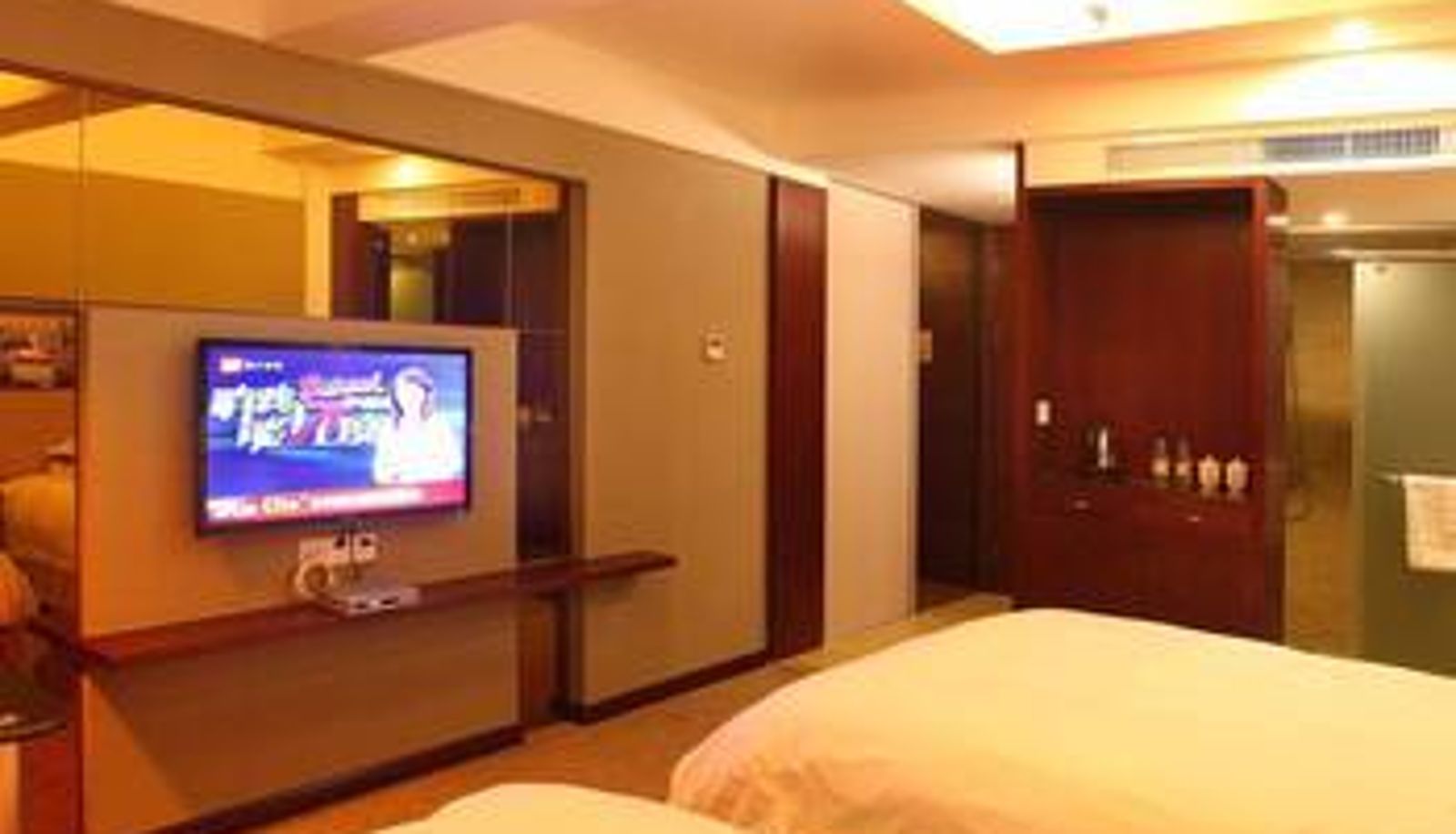 Room - 舟山凯萨大酒店