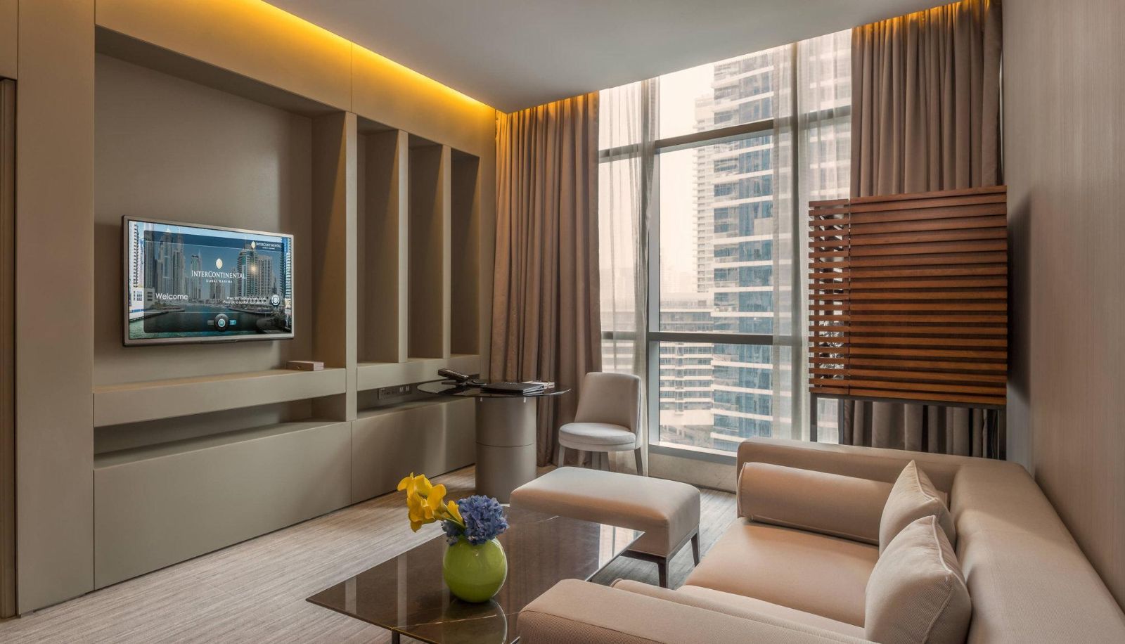InterContinental Hotels DUBAI MARINA (Dubaj)