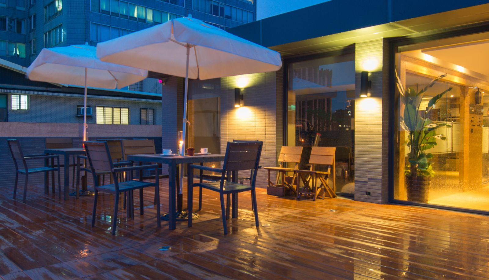 Terasse - Simple Plus Hotel