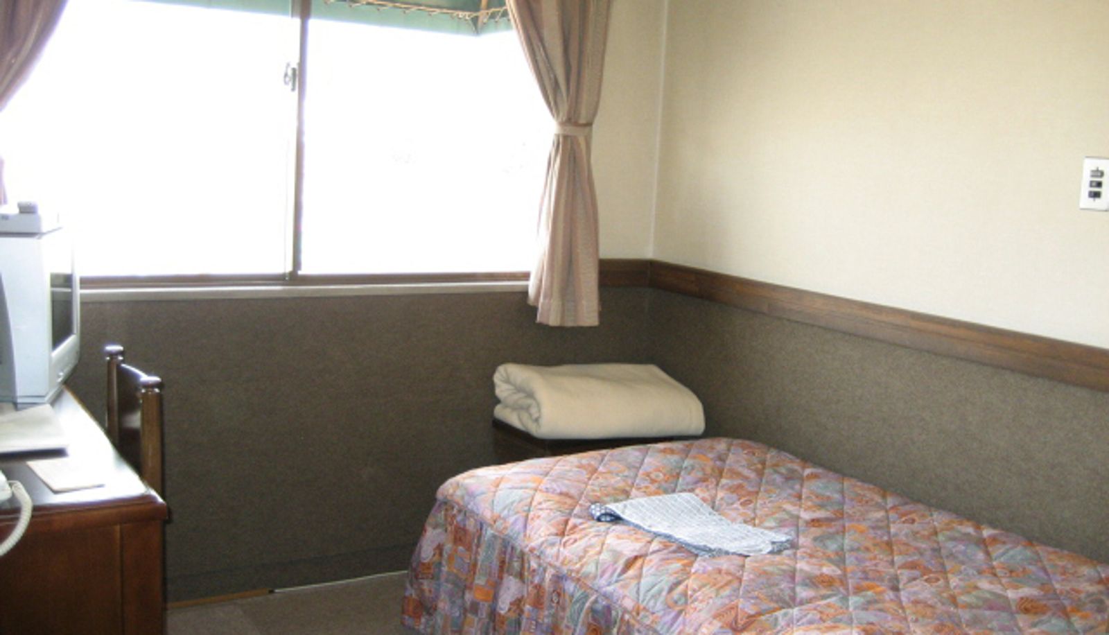 Standard room (single) - Business Hotel Omikado